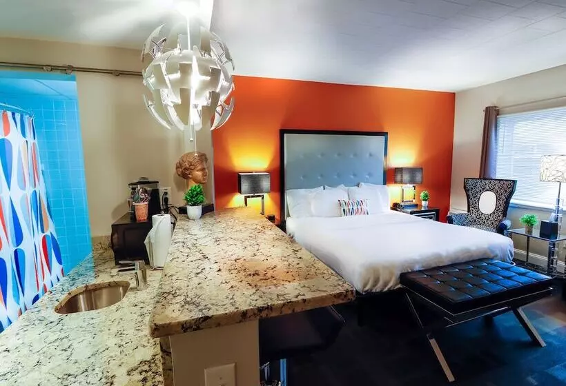 モーテル Royal Oak