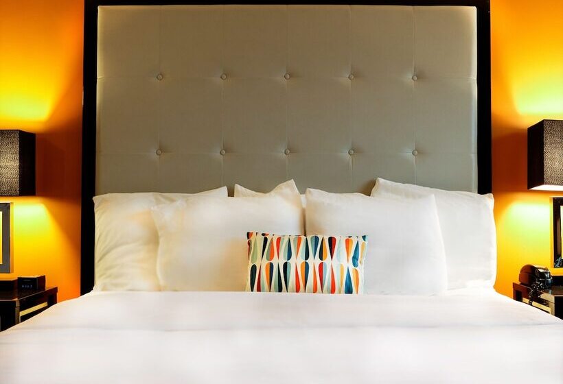 モーテル Royal Oak