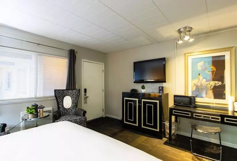 モーテル Royal Oak