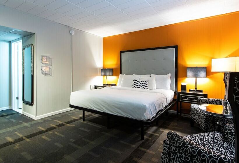 モーテル Royal Oak