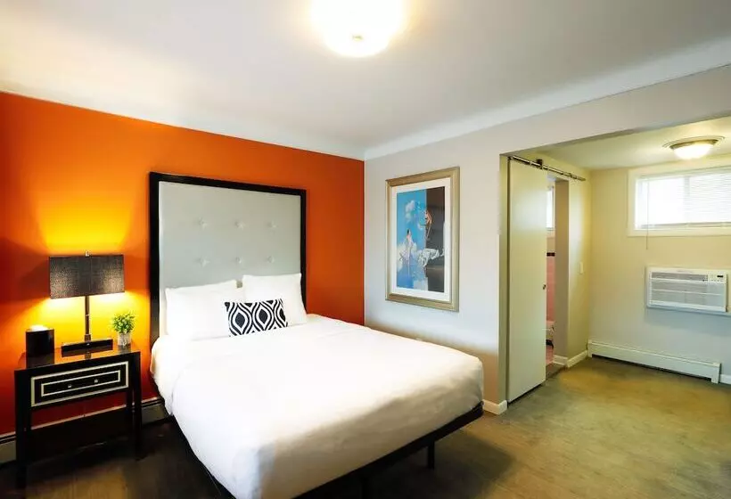 モーテル Royal Oak