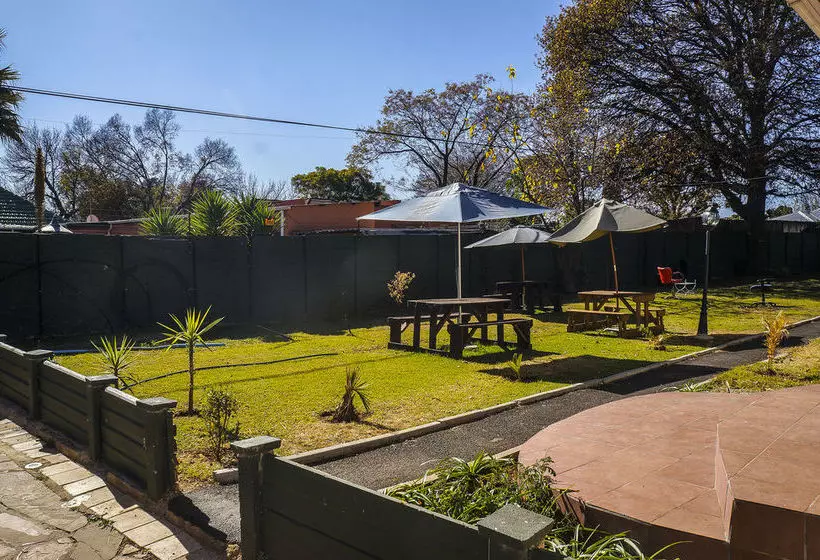 Пансион Acn International Regency Lodge