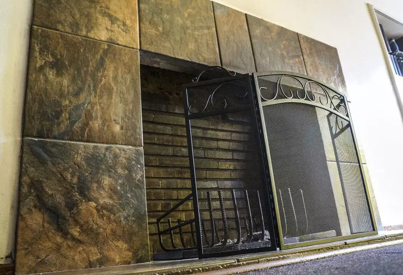 Пансион Acn International Regency Lodge