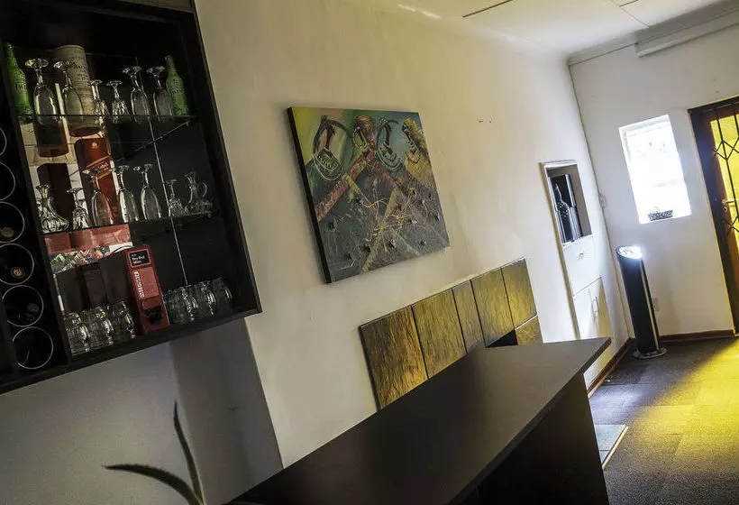 Пансион Acn International Regency Lodge