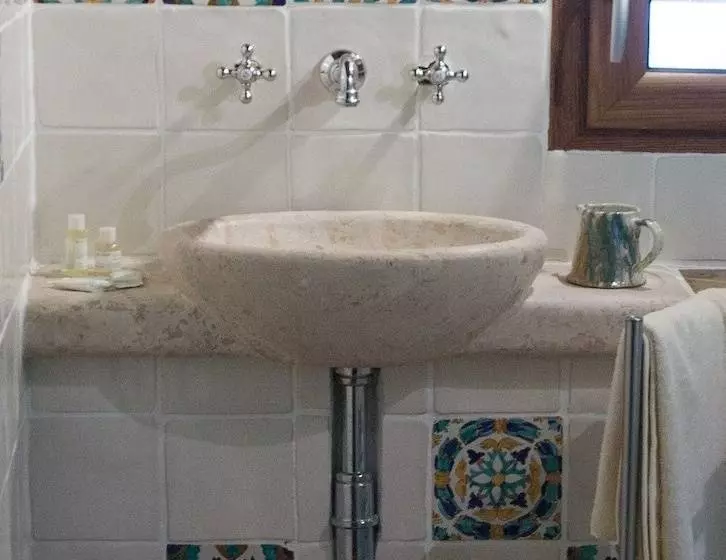 ペンション Dimora & Spa Il Cerchio Di Lullo