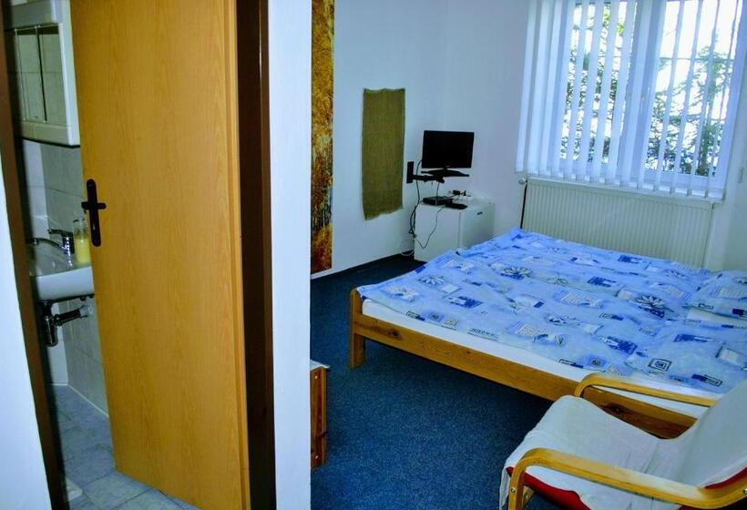 بنسيون Ubytovanie Zencuch