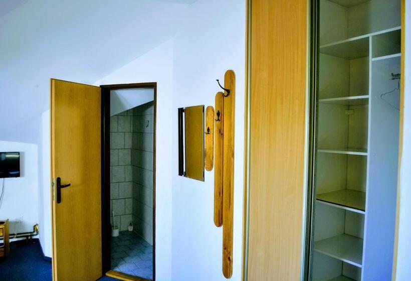 بنسيون Ubytovanie Zencuch