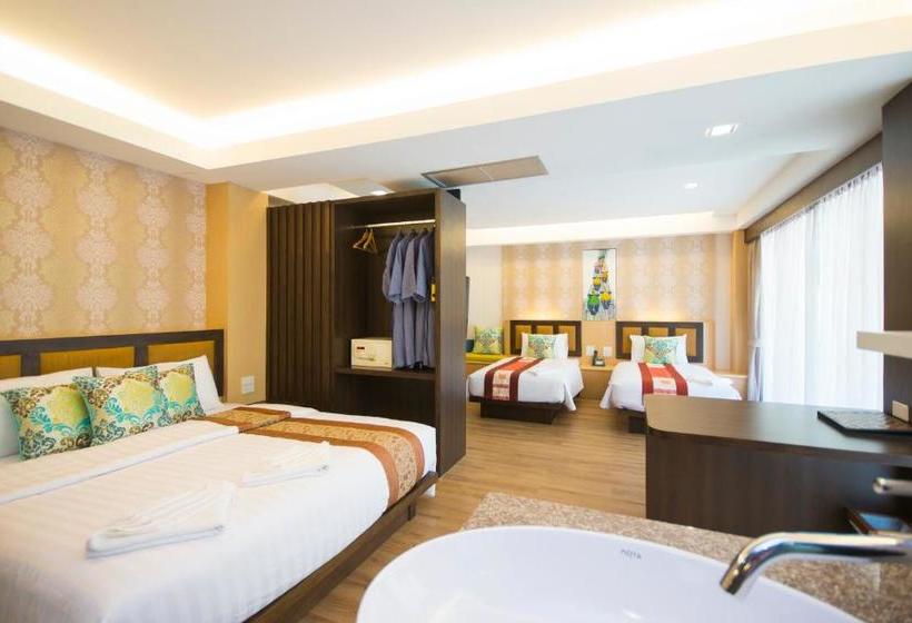 Phi Phi Nice Beach Hotel Hip