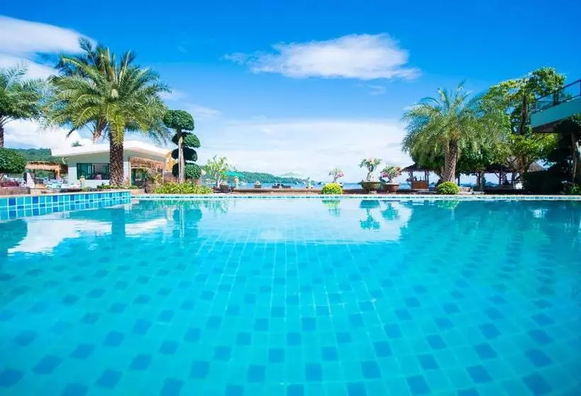 Phi Phi Nice Beach Hotel Hip