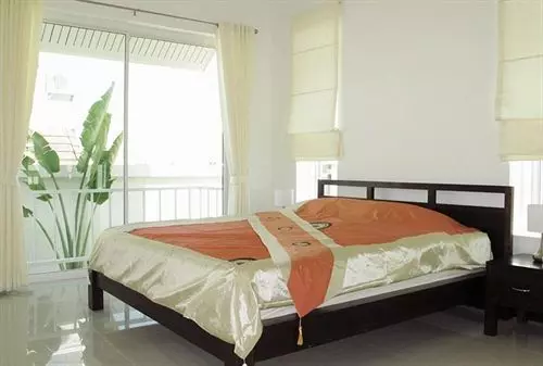 Pineapple Hills Resort