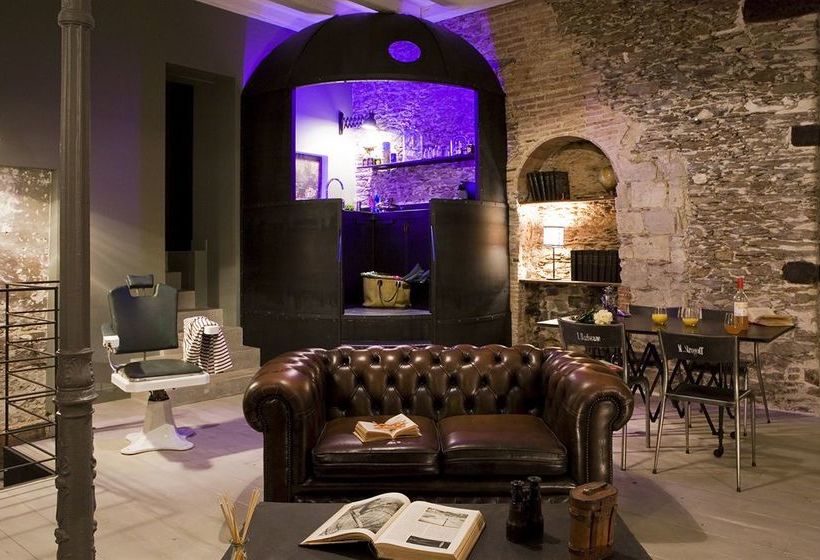 Surprenantes  De La Terre à La Lune