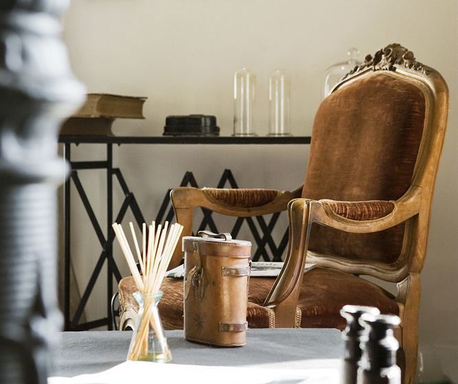 Surprenantes  De La Terre à La Lune