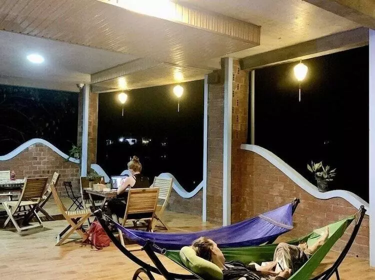 هاستل An An Homestay Bungalow