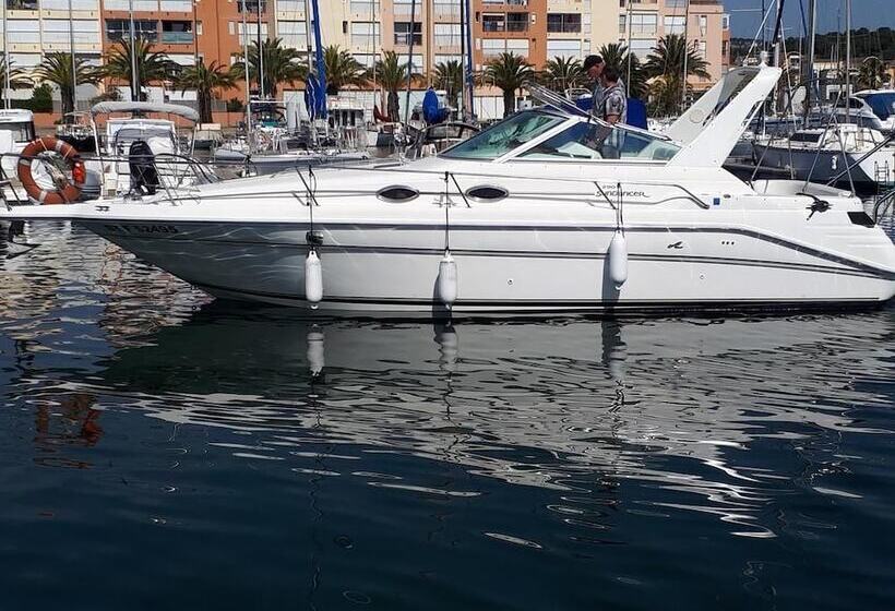 هتل Boat Vedette Arlequin