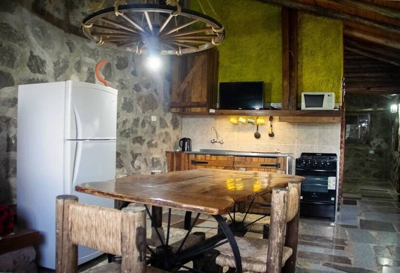 هتل Cabanas Los Arroyitos