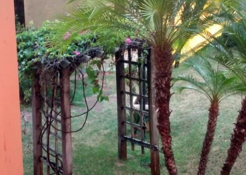 酒店 Calderan Palace