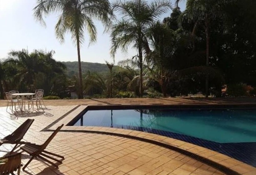 酒店 Calderan Palace