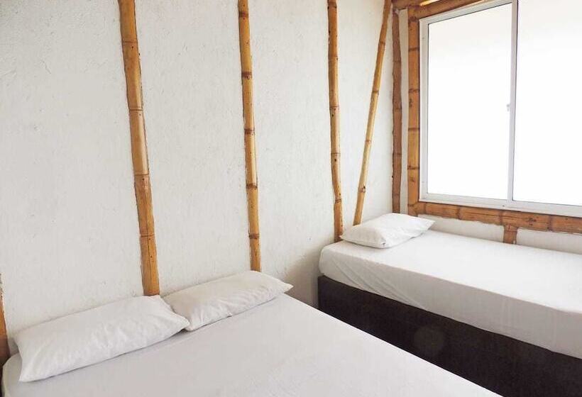 هتل Campestre Uraku