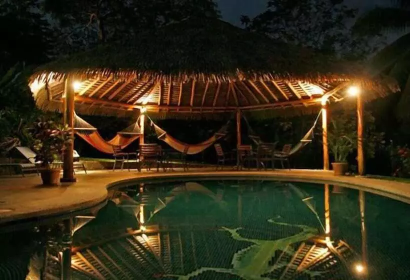 Hotelli Costa Paraiso