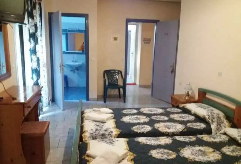 Hotel Dirki