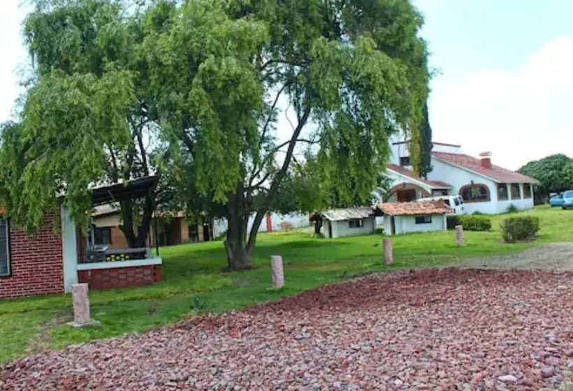 هتل Finca Las Joyas