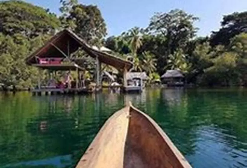 ホテル Finca Vela Lodge