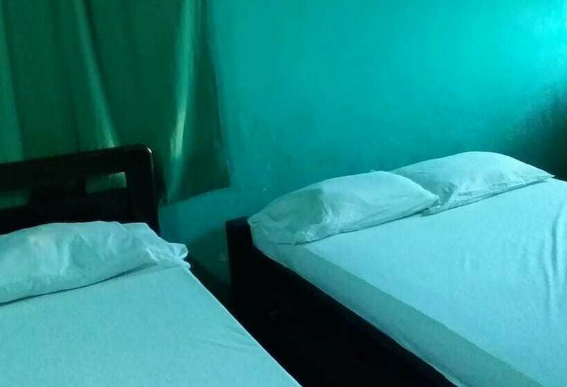 هتل Hospedaje Las Vegas Nevadas