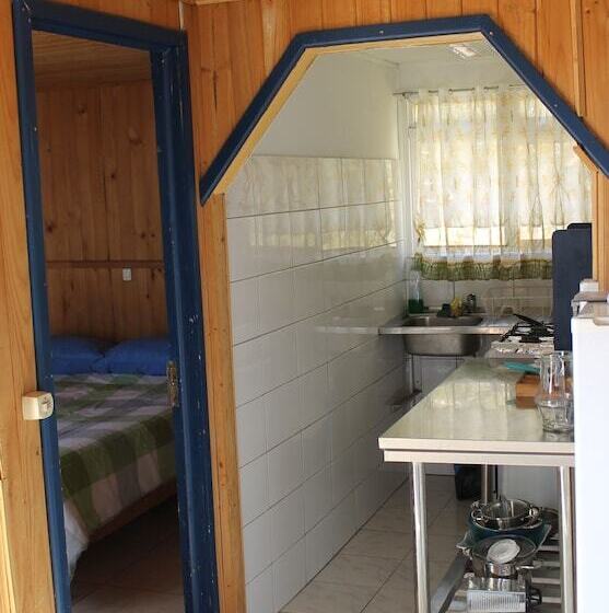 هتل Los Nogales De Roan Jose