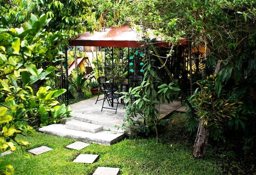 هتل Santa Valentina