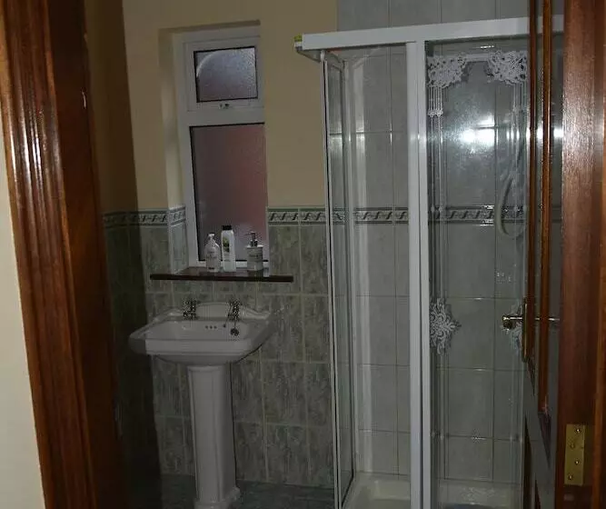 Hotelli White Hill Country House