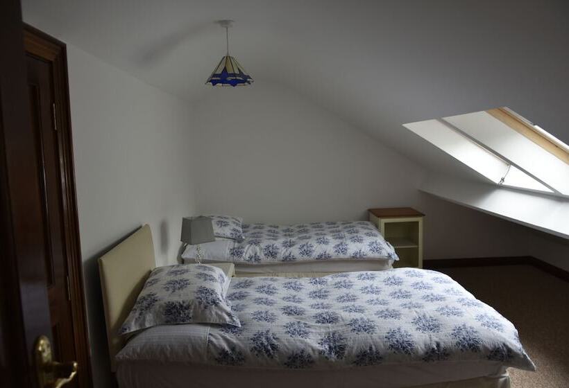 호텔 White Hill Country House