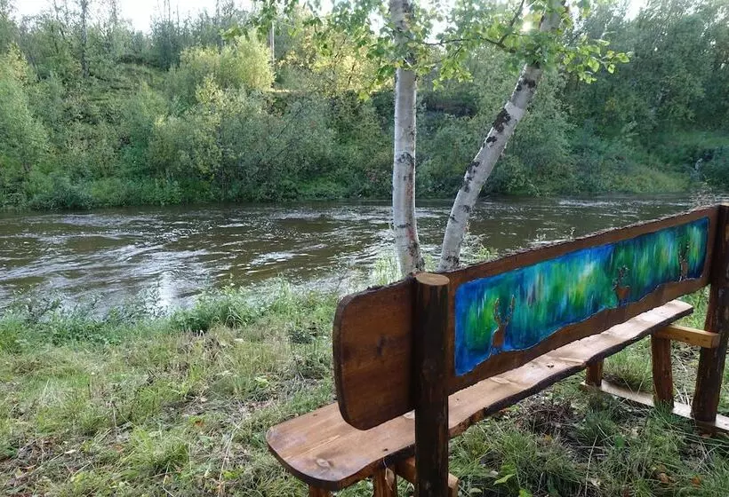 Hotelli Wild Caribou S Wildwood Cabin