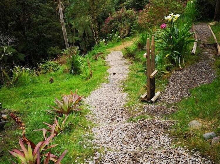 Iyok Ami Hostel Tours