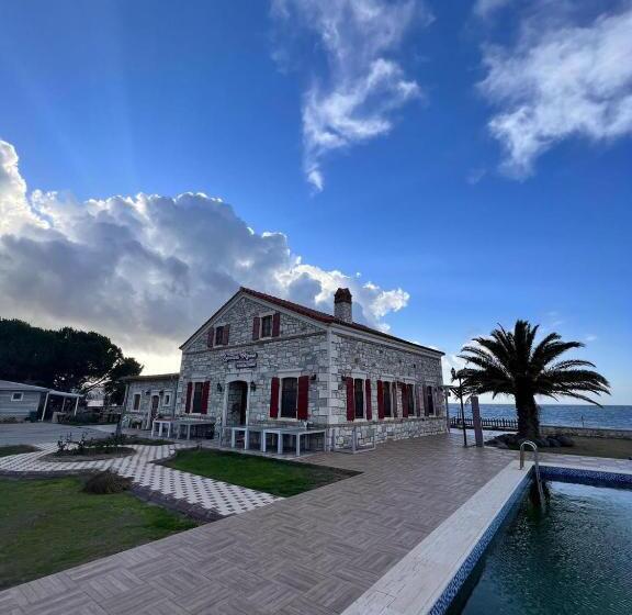 Lavantali Konak  Taşev Otel Ve Restoran