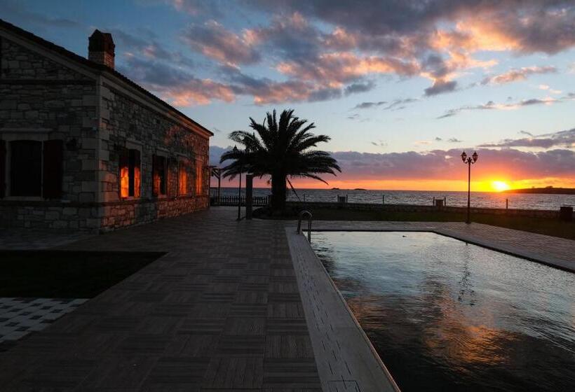 Lavantali Konak  Taşev Otel Ve Restoran