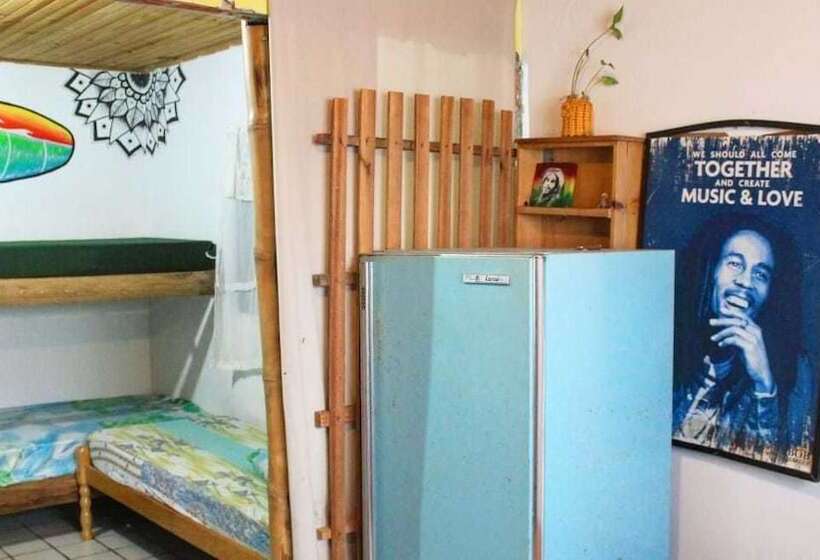 North Point Hostel Praia Do Rosa