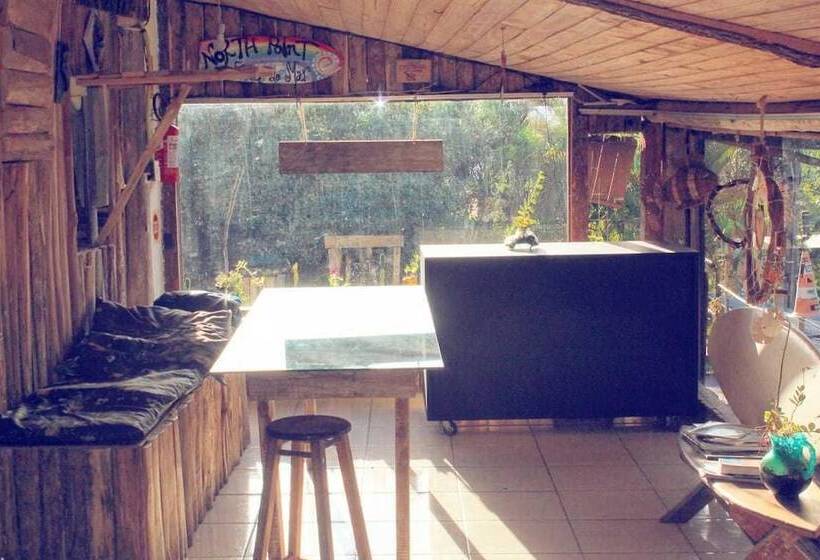 North Point Hostel Praia Do Rosa
