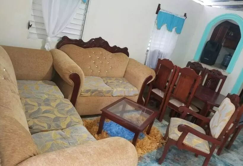 پانسیون Mi Casa