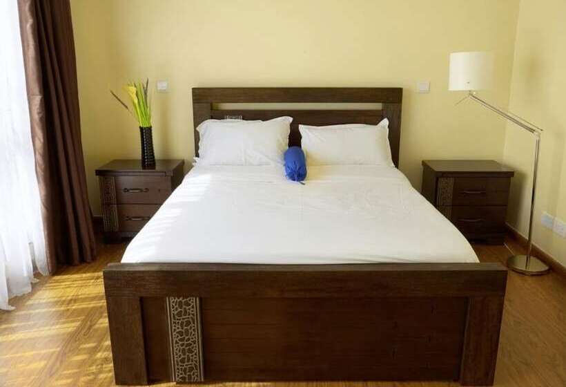 پانسیون Royal Pine Cottages