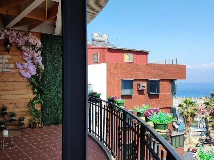 پانسیون Teacher Cai Homeestay