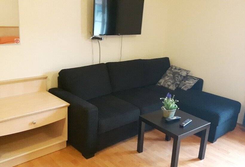 Tingvoll Fjordhotell