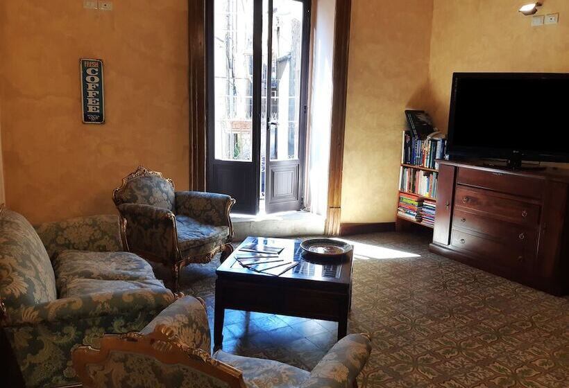 مبيت وإفطار Antico Palazzo Affitti Brevi