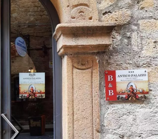 Aamiaismajoitus (B&B) Antico Palazzo Affitti Brevi