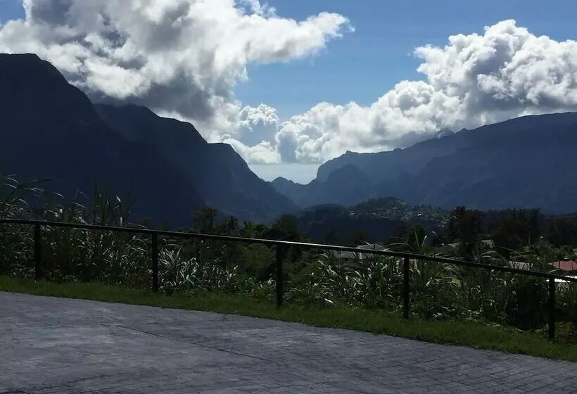 تختخواب و صبحانه ô Cœur De L’île