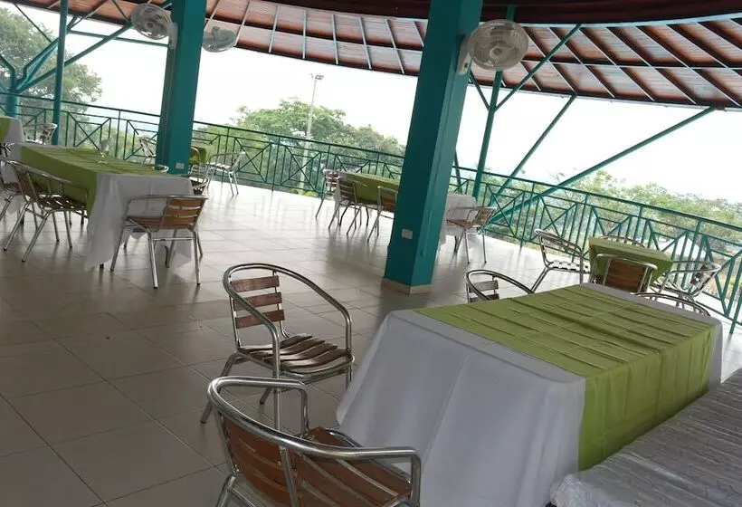 Dayamu Hotel & Club Campestre
