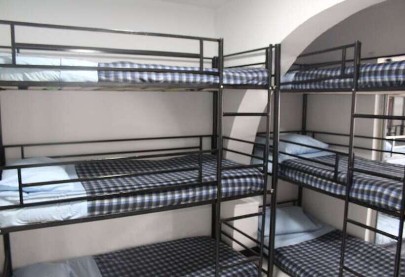 Hostal Betania Hostel