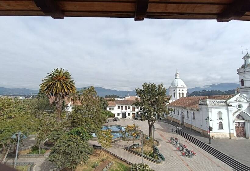 Hotel Azul De La Plaza