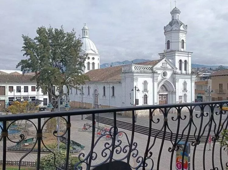 هتل Azul De La Plaza