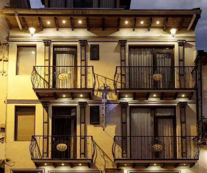 هتل Azul De La Plaza