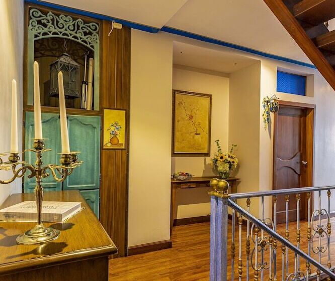 Hotel Azul De La Plaza